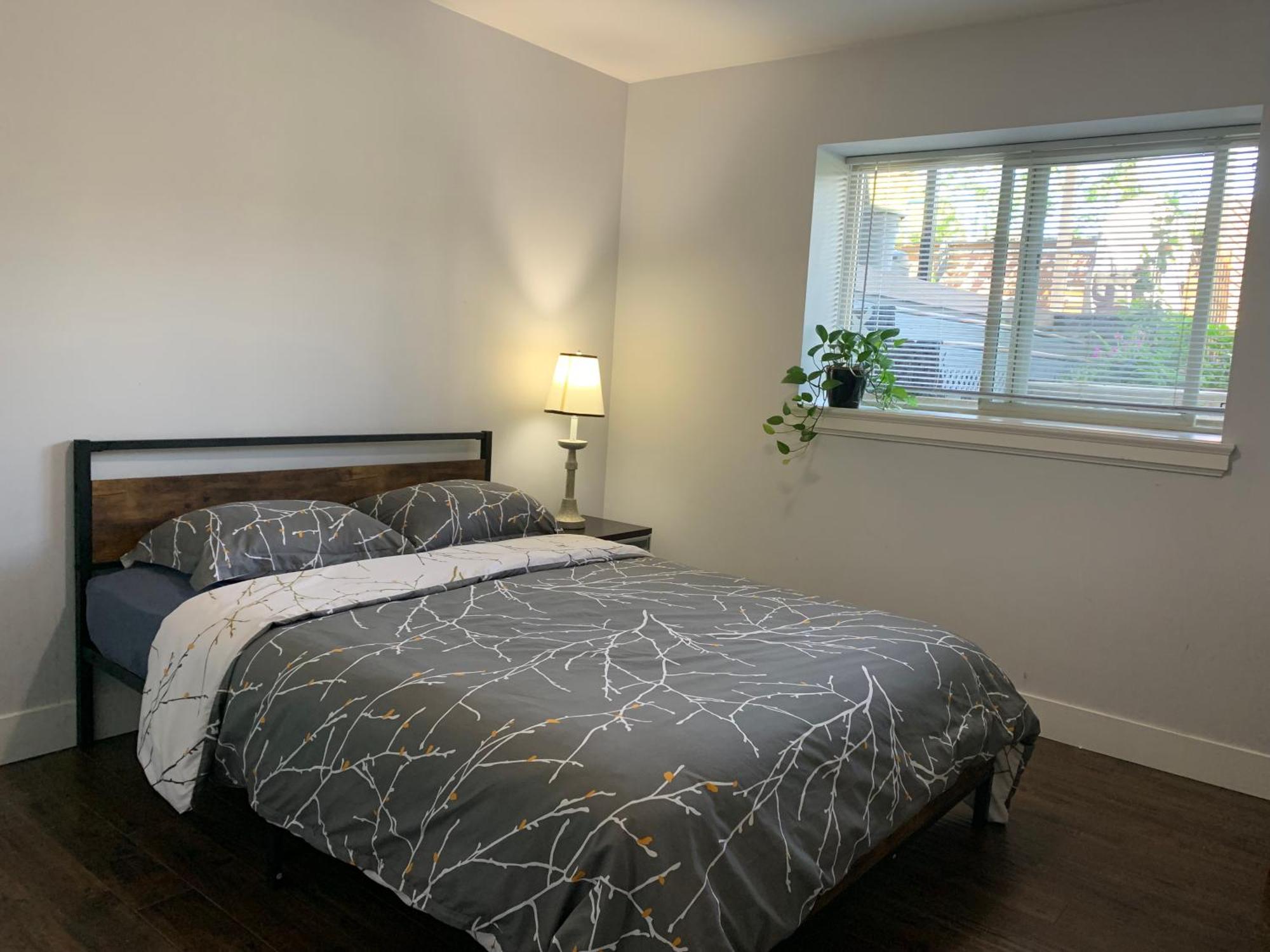 Spacious Burnaby Guest Home Екстериор снимка